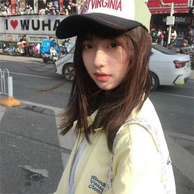 球场上的朝阳